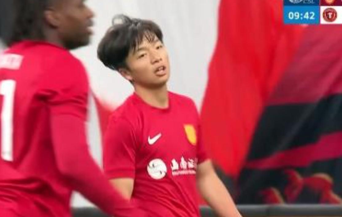 乐鱼VIP-李镇全：保持这种积极性，希望在川渝德比也能取得一个好结果